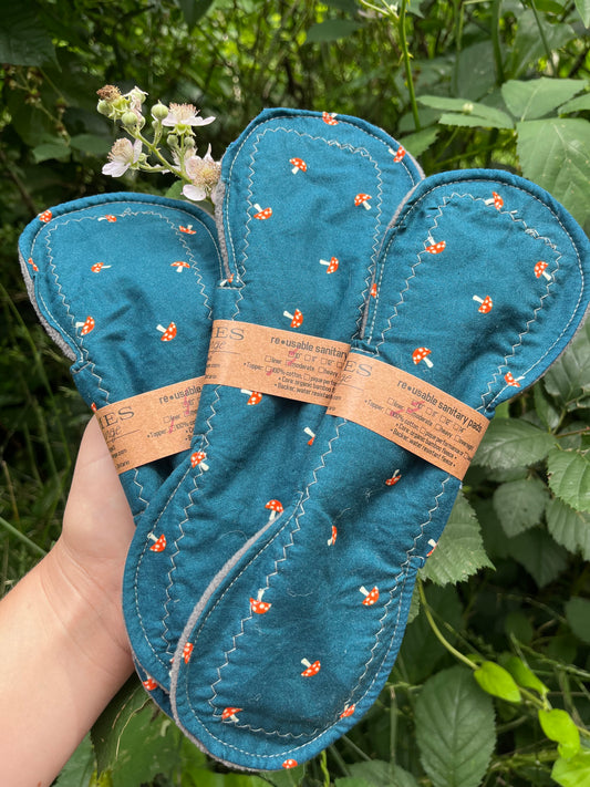 Reusable Period Pad 10 inch - Frequency Fillery