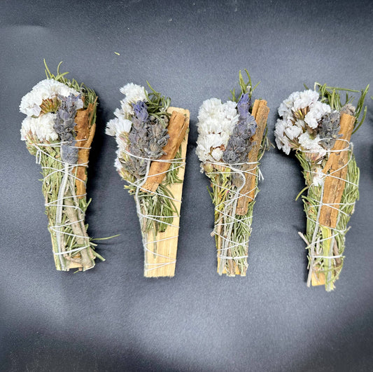 Palo Santo Floral Herb Smudge