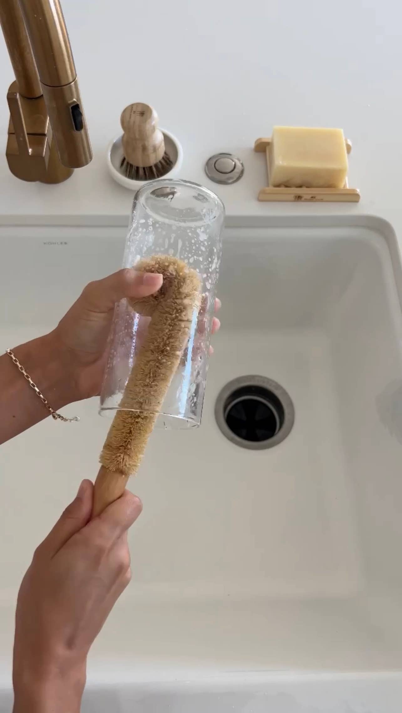 Coconut Bottle Cleaning Brush - Frequency Fillery